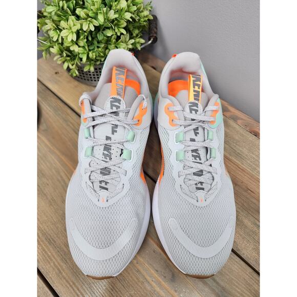 Nike React Escape Run 2 Premium Running Shoes Womens 10.5 White Orange - Picture 4 of 11